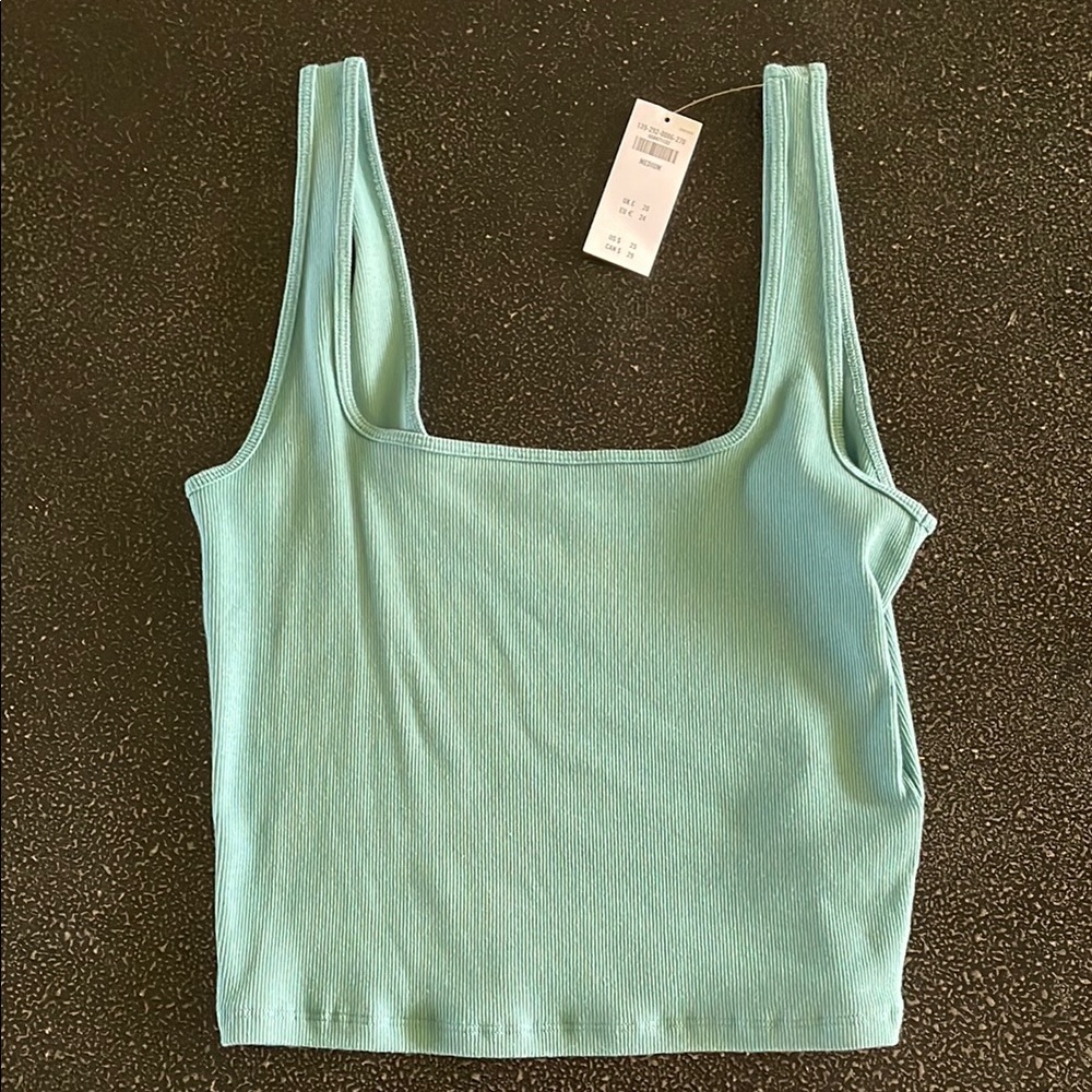 A&F teal tank